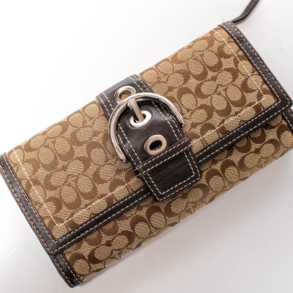 Coach Soho Trifold Large Wallet with Checkbook - Picture 5 of 6